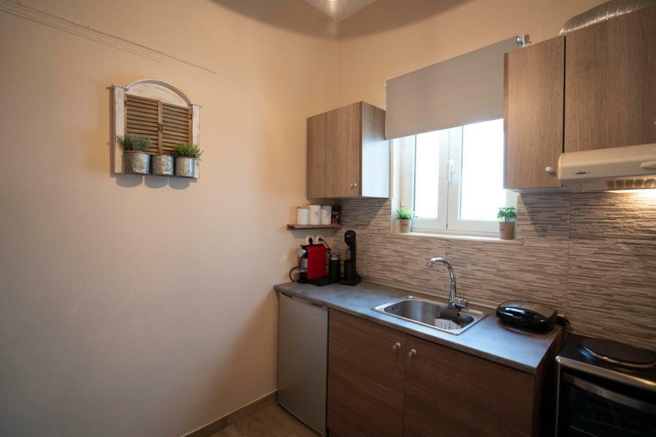 Cozy Apt Next To Metro And Close To Acropolis! Афины Экстерьер фото